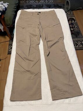 Women’s 5.11 Khaki Cargo Pants - Lightweight Stretch